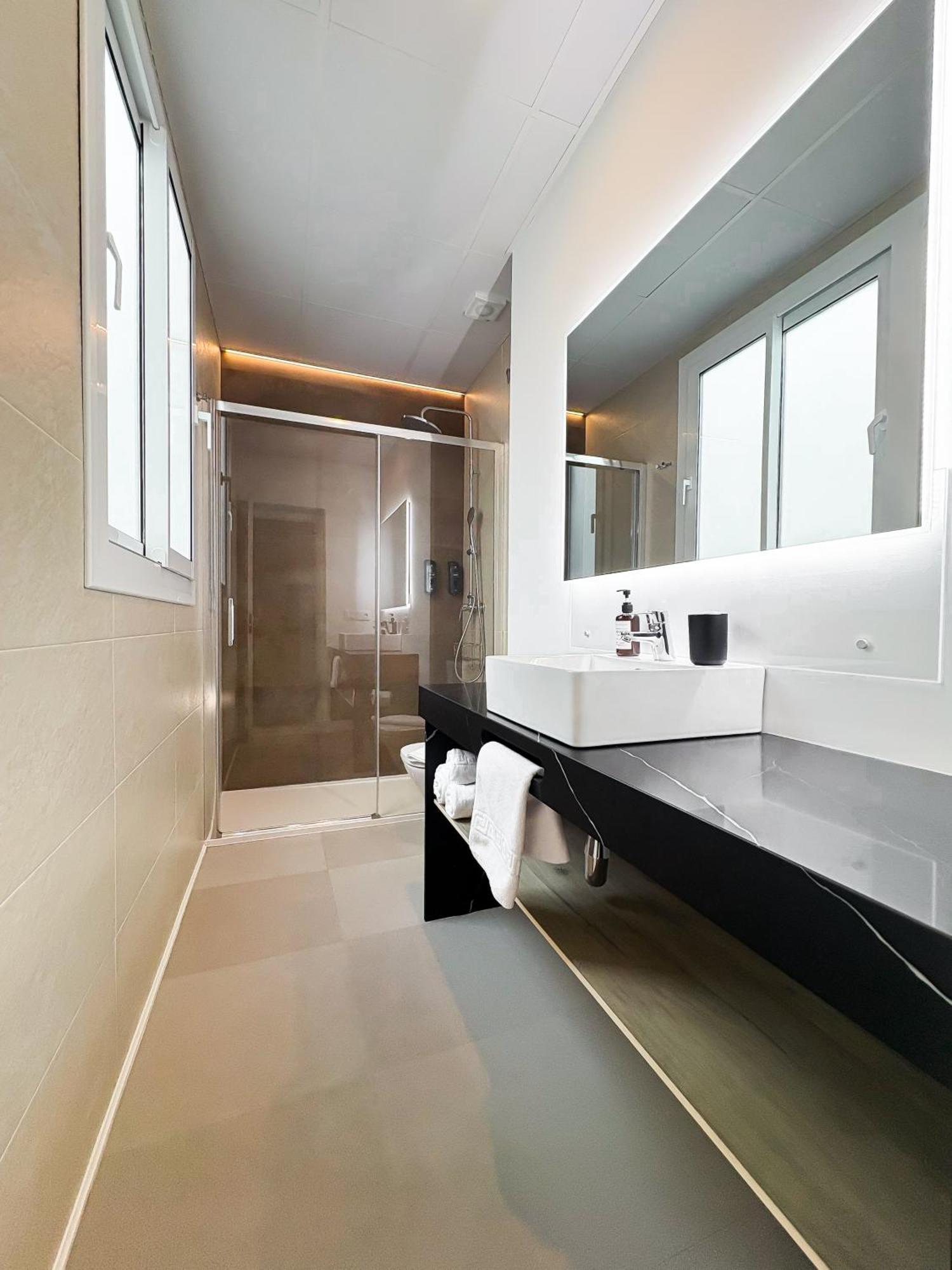 Guest house Dostorres Seville